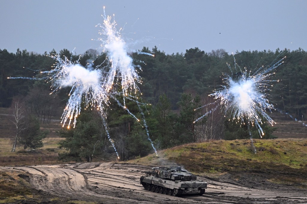 Europe’s PowerPoint panzer: Can Berlin and Paris pull off a new tank?