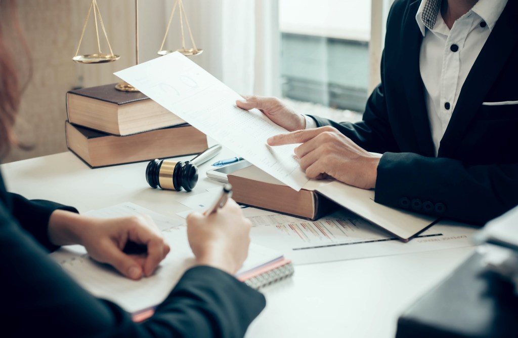 Immigration judges no longer evaluated on case quotas