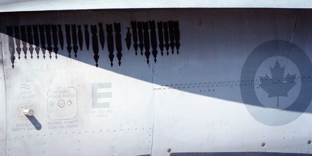 Canada names suppliers approved to bid in future fighter competition