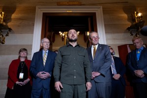 Zelenskyy warns Congress, DoD that Kyiv will lose without aid