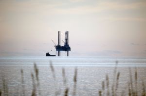 US Air Force looks to convert offshore oil rigs into rocket recovery platforms