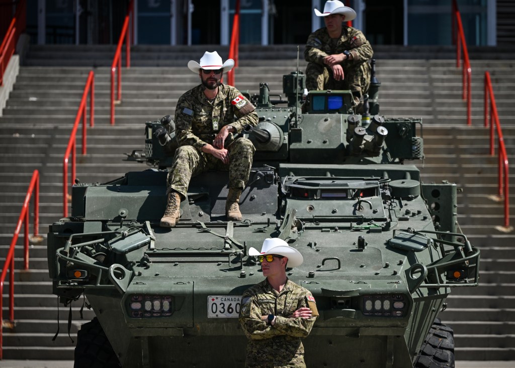 Canada to spend $1.4 billion on armored combat support vehicles built locally