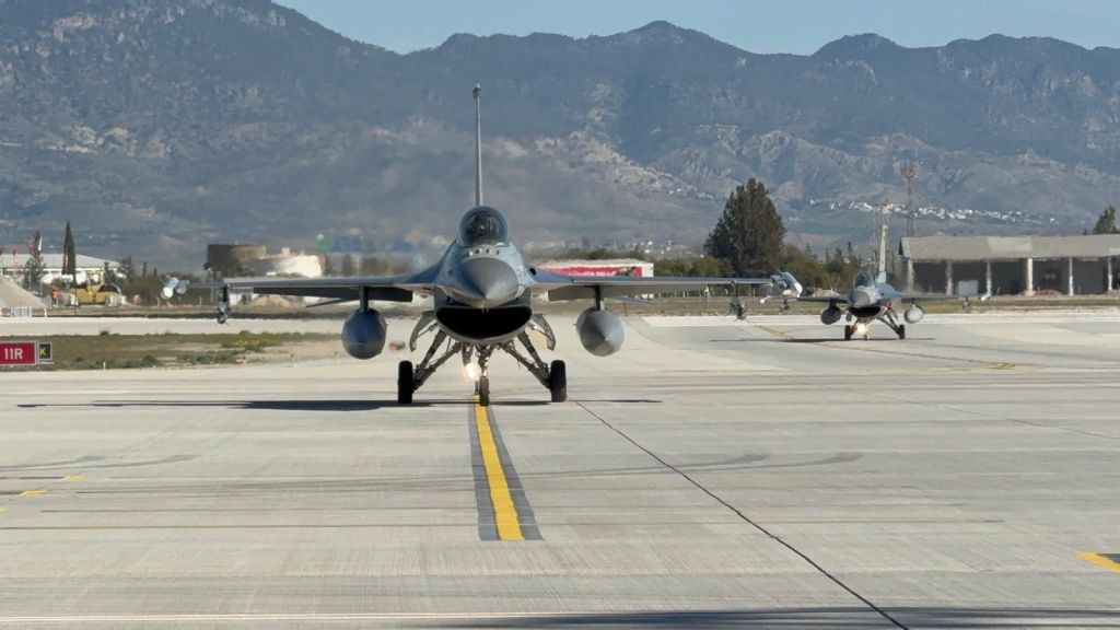 Turkey sends six F-16 fighters to Northern Cyprus amid Iran missile threats