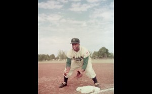 7 professional athletes who also served in the military