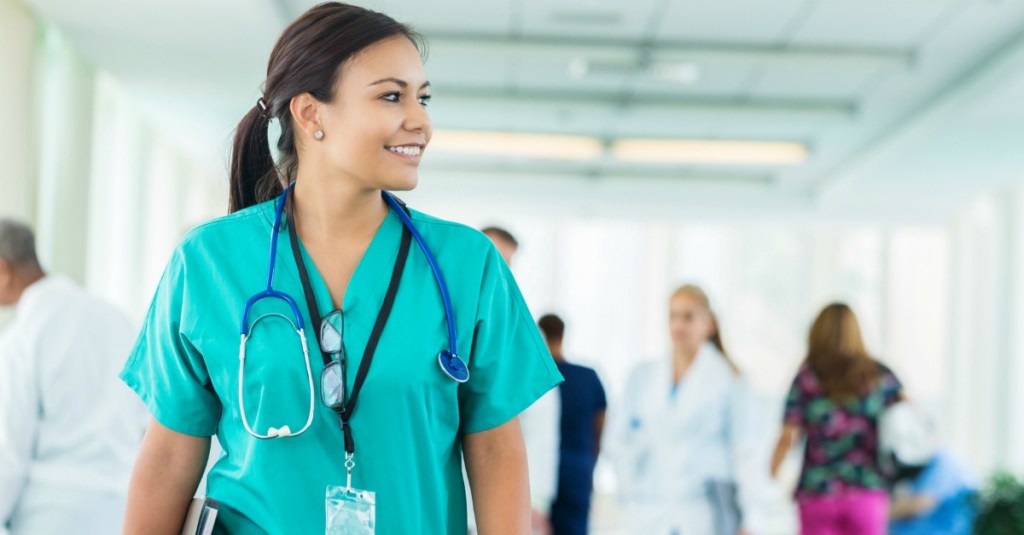 Could putting college students in VA hospitals help widespread staffing shortage?