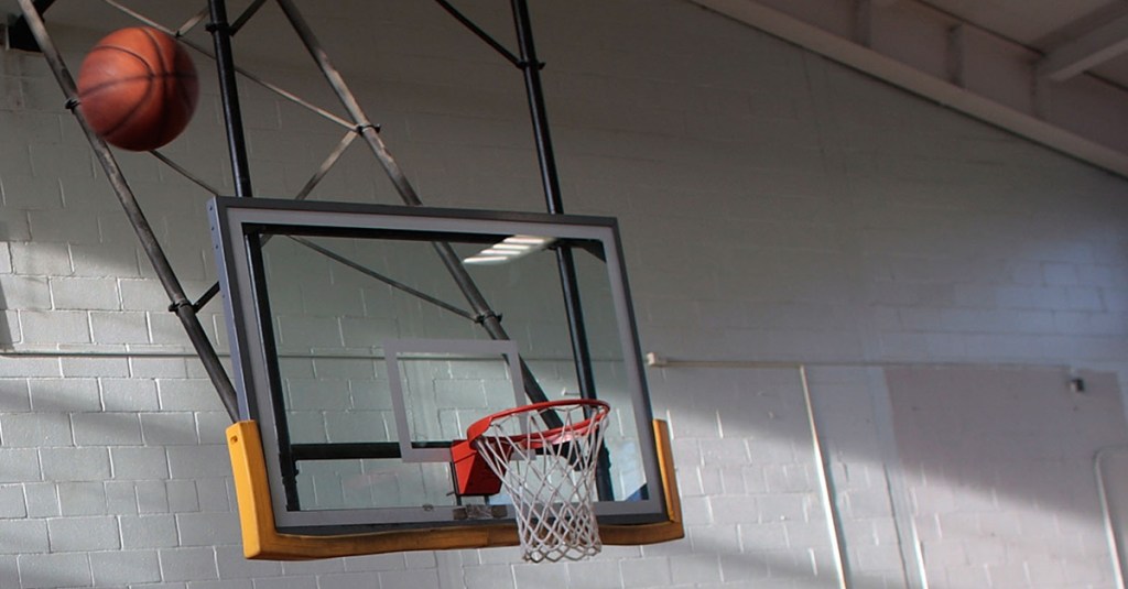 Navy wins Army-Navy (basketball) game