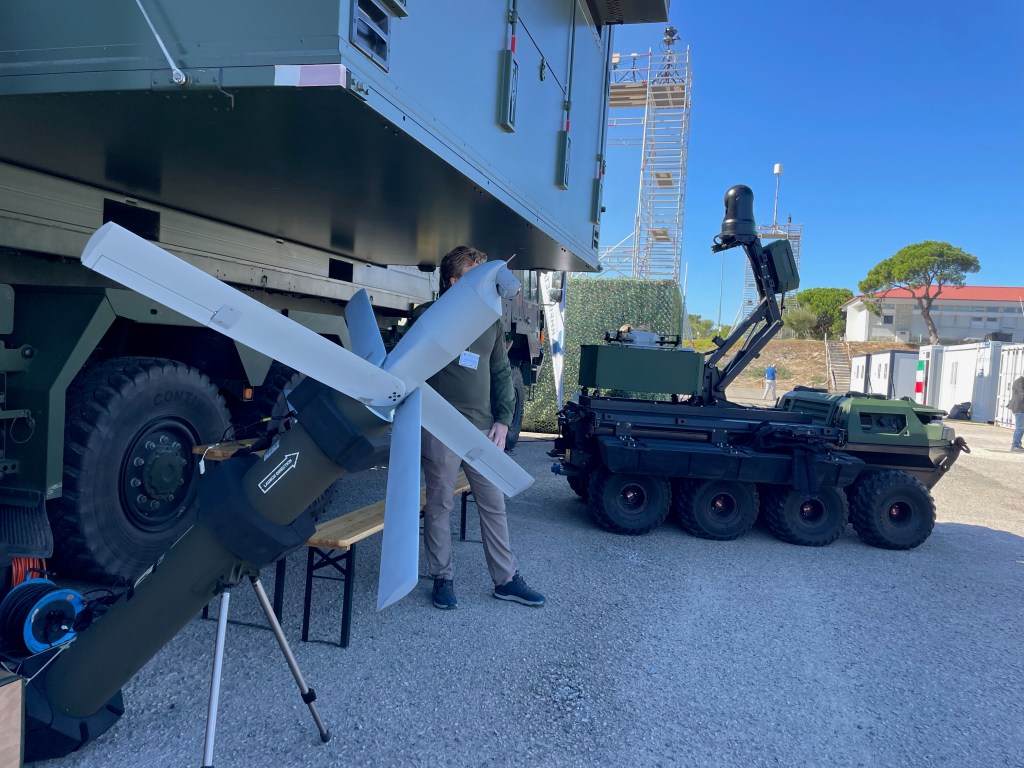 Military ground robots now come with amphibious skills