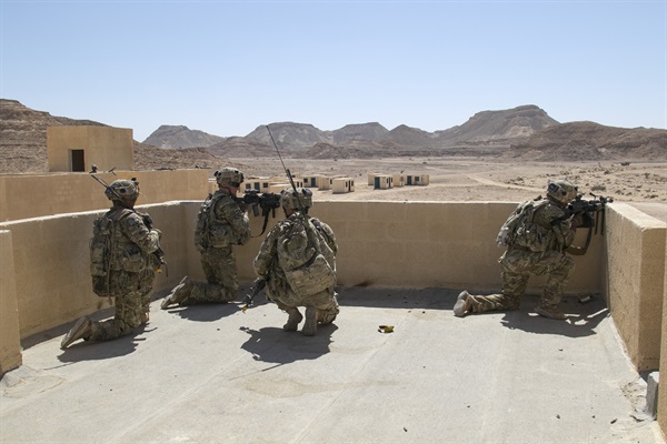 US, Omani troops share military tactics in Inferno Creek exercise
