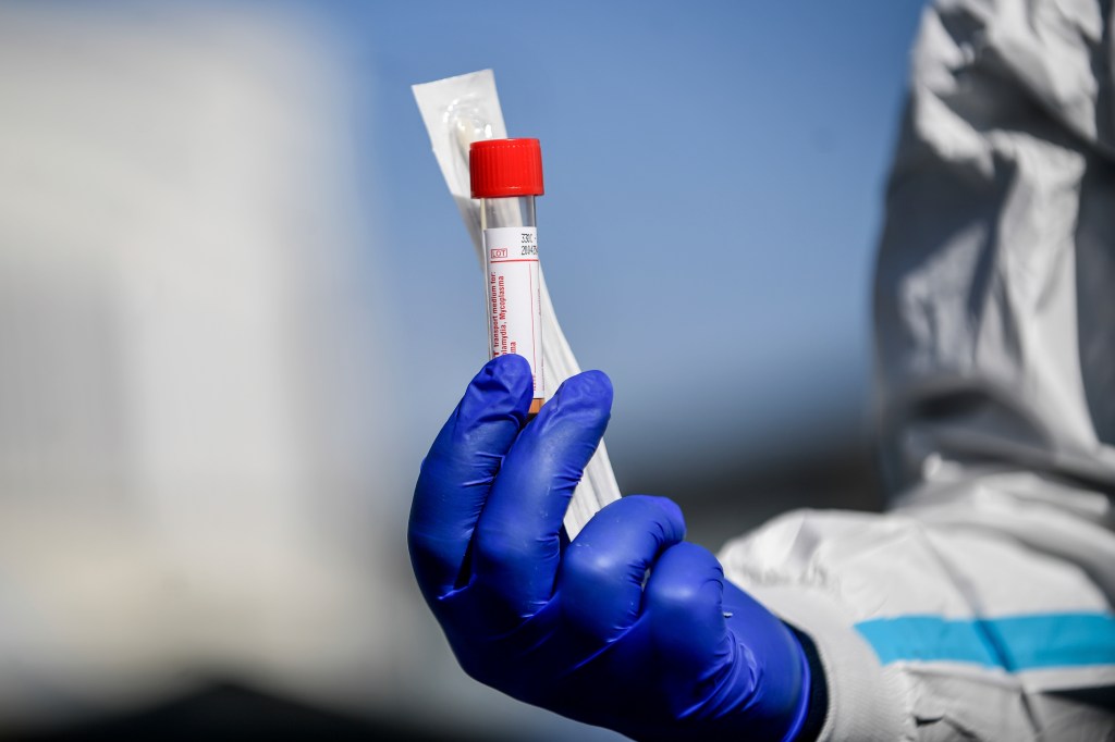 Coronavirus impact hits the military | Defense News Weekly full episode: March 13, 2020