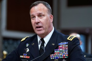 CENTCOM commander allegedly shoved airman on military flight