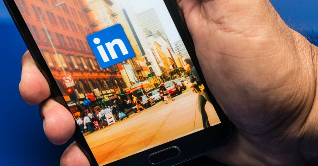 How to use LinkedIn to get a job