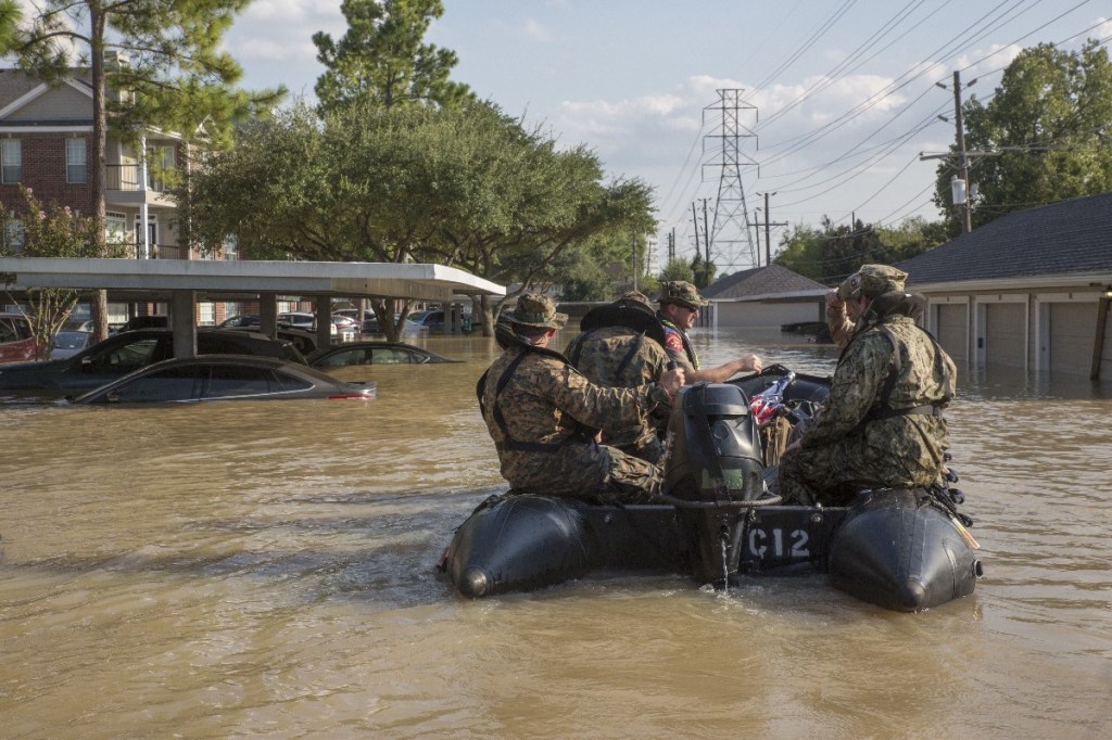 Troops who responded to hurricanes last year eligible for Humanitarian Service Medal