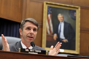 Congress wants a close eye on Navy progress