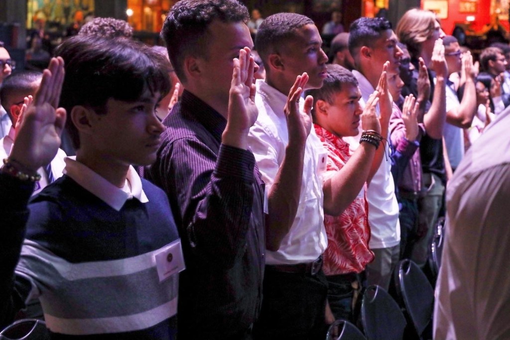 Nonprofit honors new enlistees in their communities