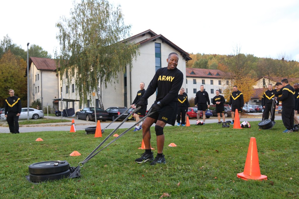 Lawmakers push Army to create separate fitness standard for combat specialties