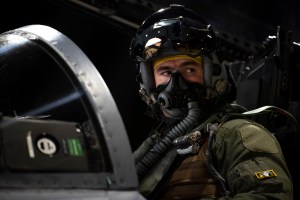AI’s dogfight triumph a step toward human-machine teaming