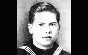 Sailor who died at Pearl Harbor to be buried at Arlington