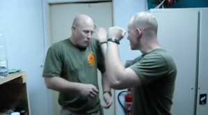 Is this the greatest knife hand video of all time?
