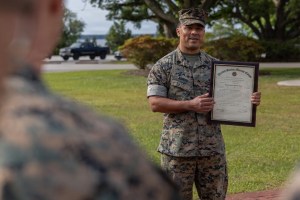 Marine promoted to gunnery sergeant after beating lymphatic cancer