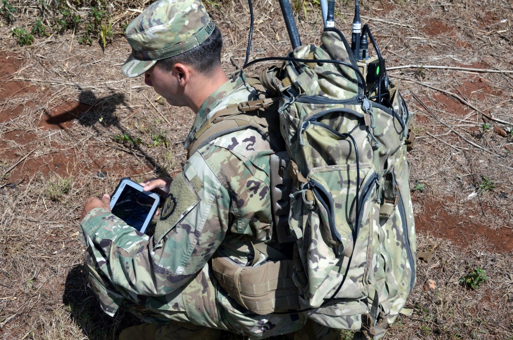 Leader: Electronic warfare soldiers need these 6 things to succeed