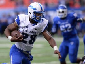 Pearson powers Air Force past Georgia State, 48-38