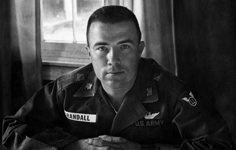 Medal of Honor recipient Bruce Crandall, whose heroism was chronicled in ‘We Were Soldiers Once,’ dies at 93