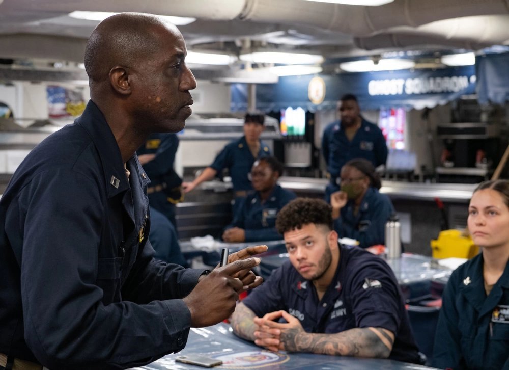 Chaplains taking frontline role in surface fleet mental health
