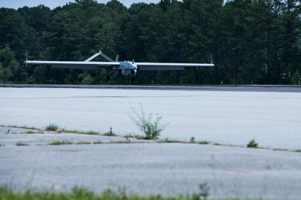 US Navy wants to use drones and AI to quickly repair airfields