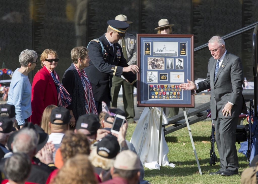 Soldier returns lost medals to war hero’s family on Veterans Day