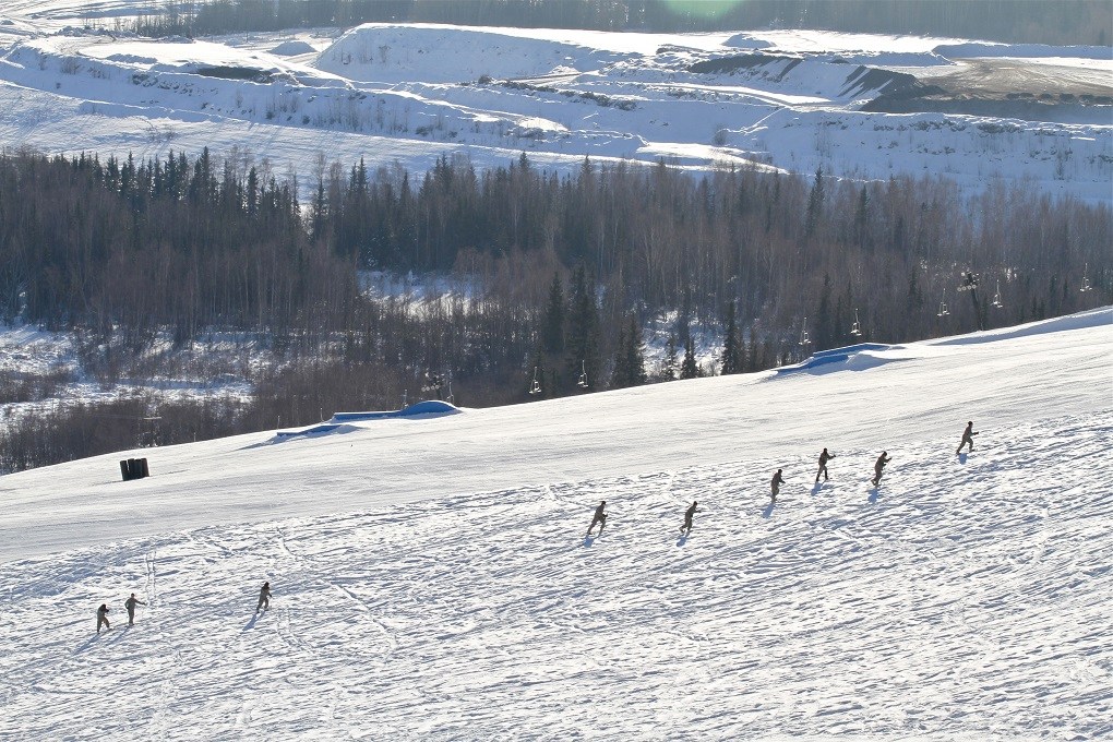 Army lifts ban on Fairbanks bar