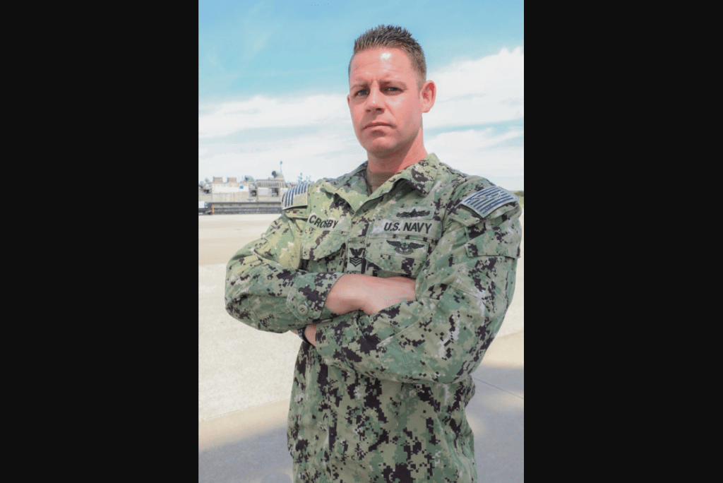 Petty officer dies of COVID-related complications