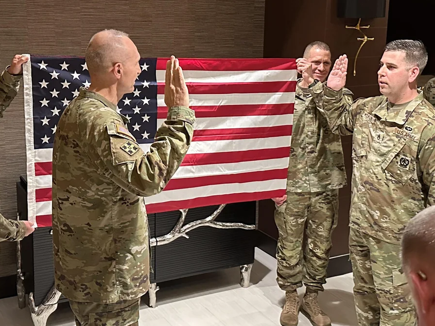 Reddit post leads to top Army leaders crashing soldier’s reenlistment