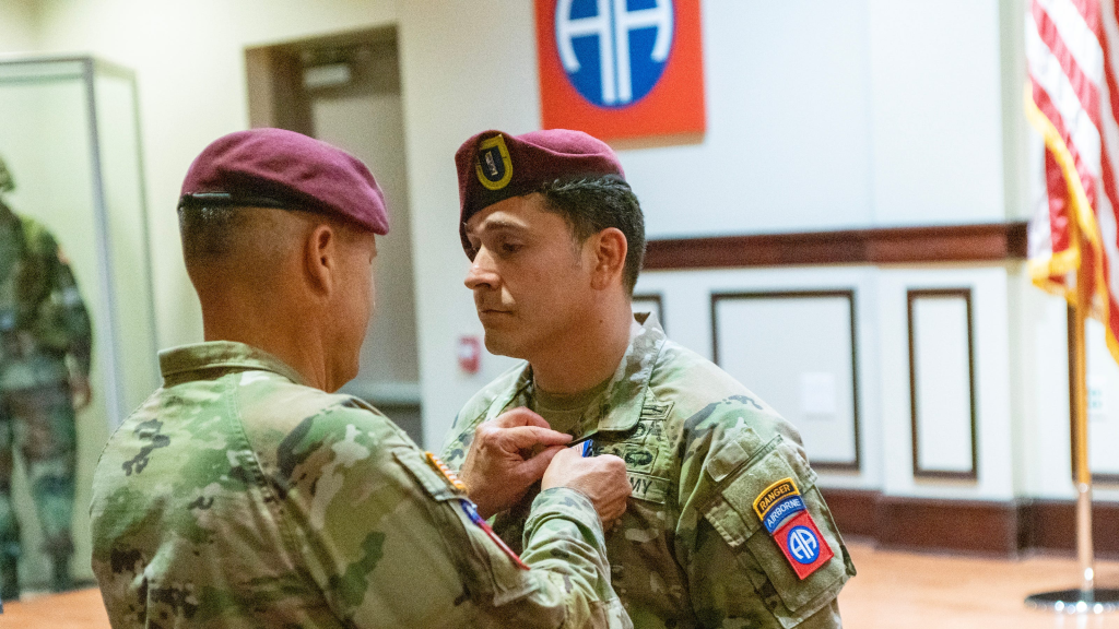 How a paratrooper’s combat medic training saved lives during shooting