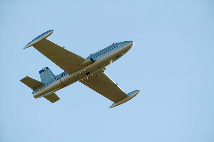 Two civilian pilots safely eject before trainer jet crashes at Edwards AFB