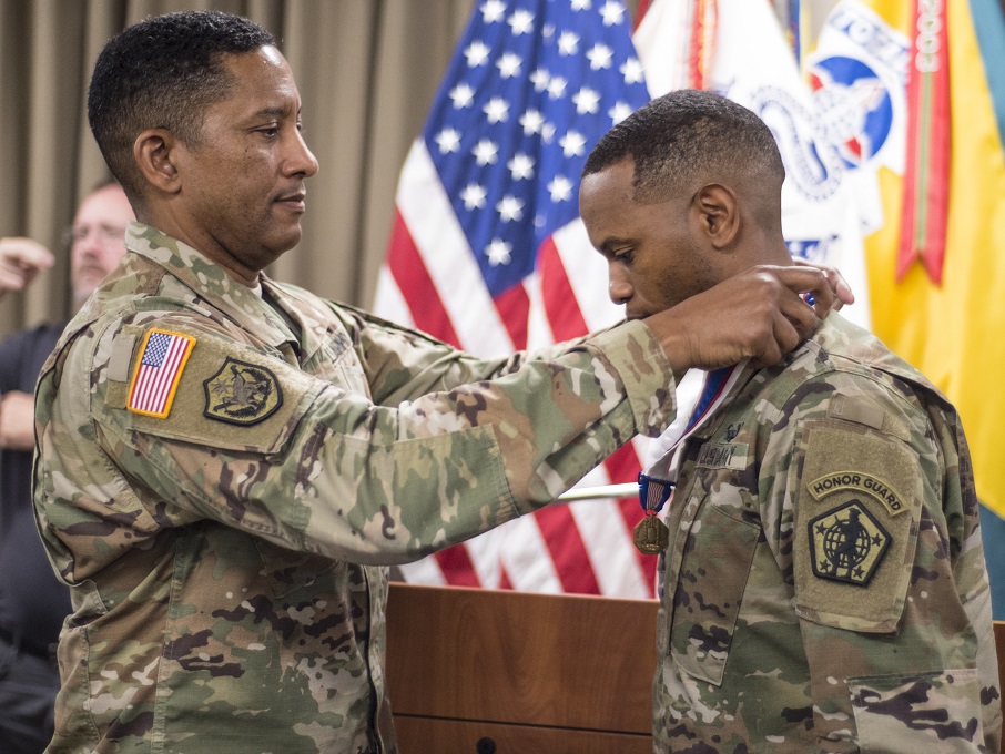 Fort Knox soldier earns Soldier’s Medal for saving man from burning fuel truck