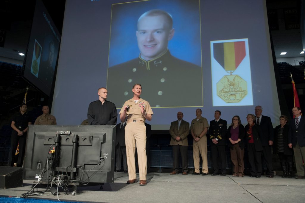 Midshipman awarded Navy and Marine Corps Medal for heroism
