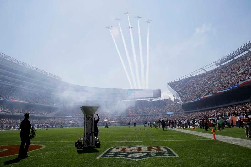 Abuse scandals prompt Hagel to examine military’s links to NFL