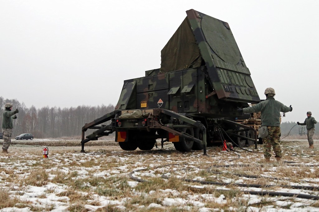 Competition heats up for Patriot radar replacement