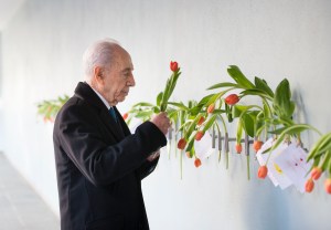 30 Years: Shimon Peres — Civilian Warrior and Visionary for Peace