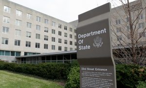Trump asks some 50 senior Obama appointees to stay on