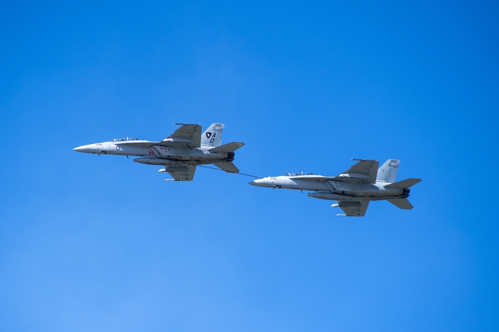 Navy jet damaged in mid-air refueling mishap