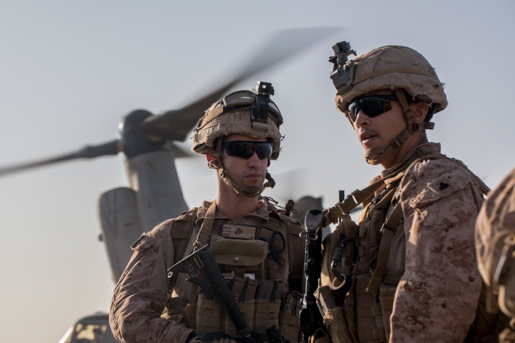 Here’s how the Corps could shave about 6 pounds off your body armor