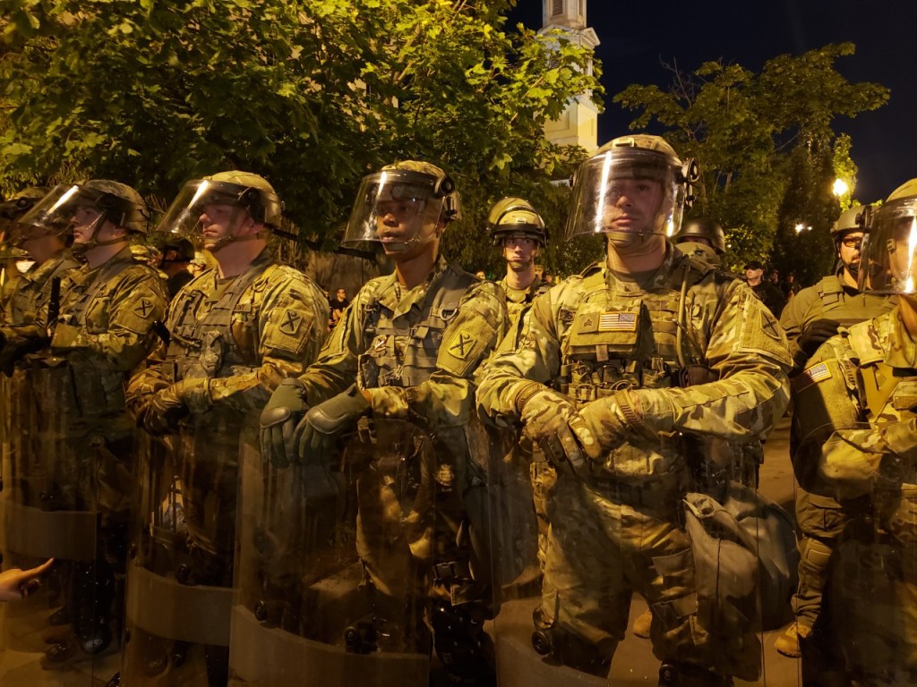 DC mayor asks Trump to withdraw troops and federal police, Guardsmen to leave hotels