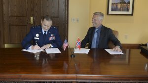 USSTRATCOM, Norway sign space data-sharing agreement