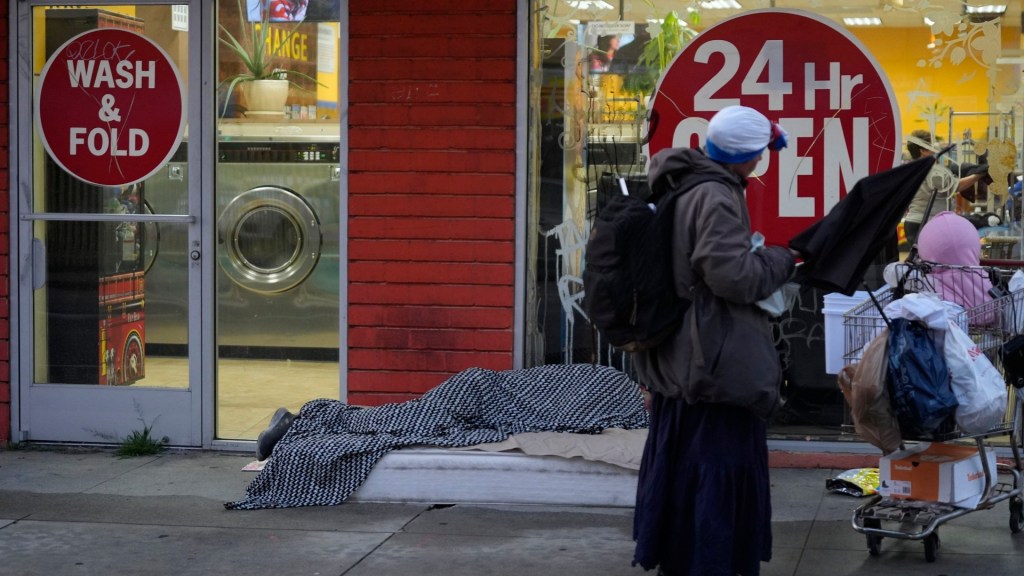 Vet homelessness drops to record low