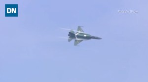 The JF-17 shows off