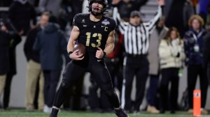Army clinches AAC title