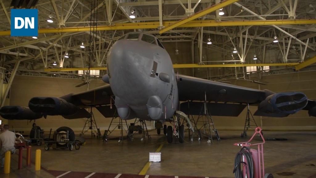 Here’s how the Air Force wants to re-engine B-52 bombers