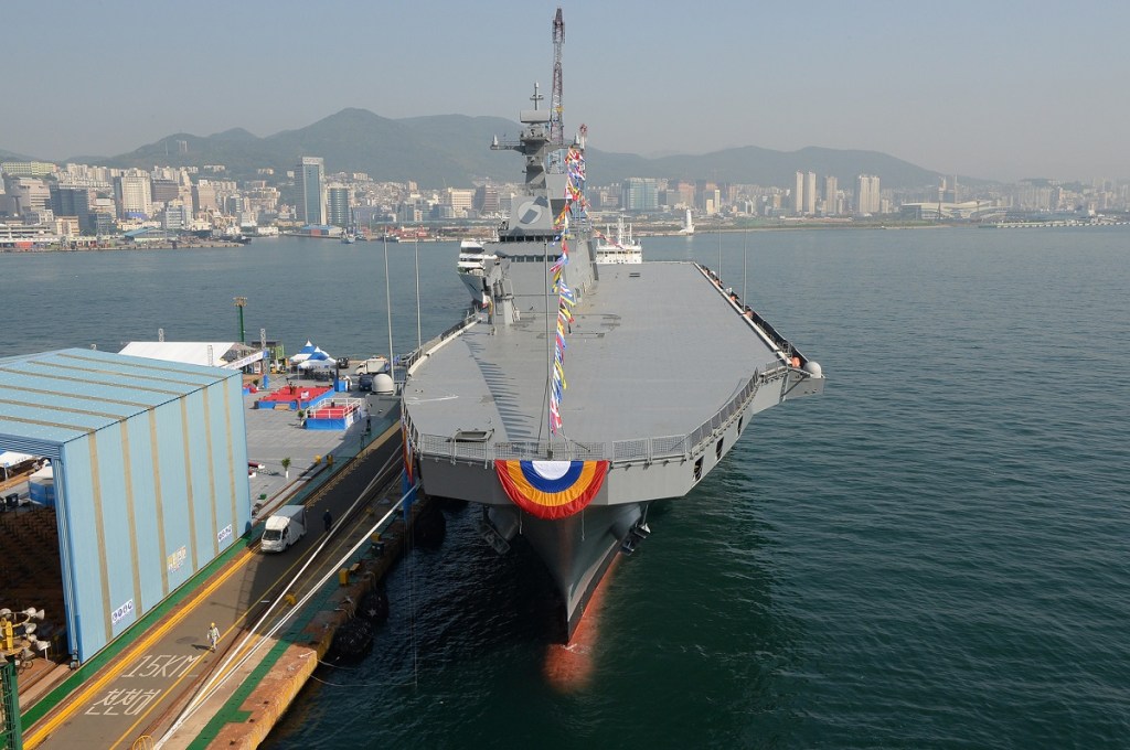 South Korea to build ship for short-takeoff-and-vertical-landing aircraft