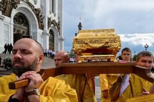 Russia sends bones of medieval warrior prince to Ukraine front to boost morale